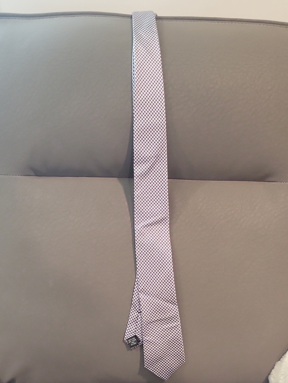 Men's Micro-Check Slim Tie in Light Purple and White
